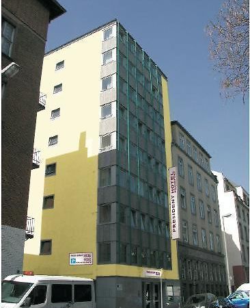 Hotel President Frankfurt Francoforte sul Meno Esterno foto