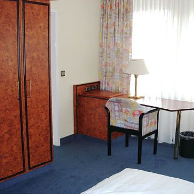 Hotel President Frankfurt Francoforte sul Meno Esterno foto